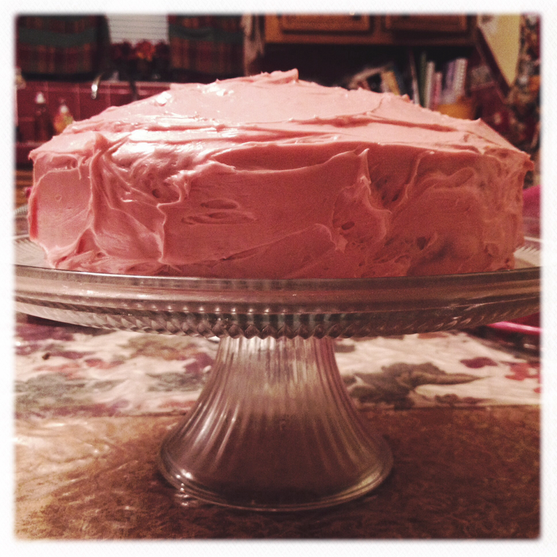 Illustration for article titled Strawberry Cake! A Photo Essay
